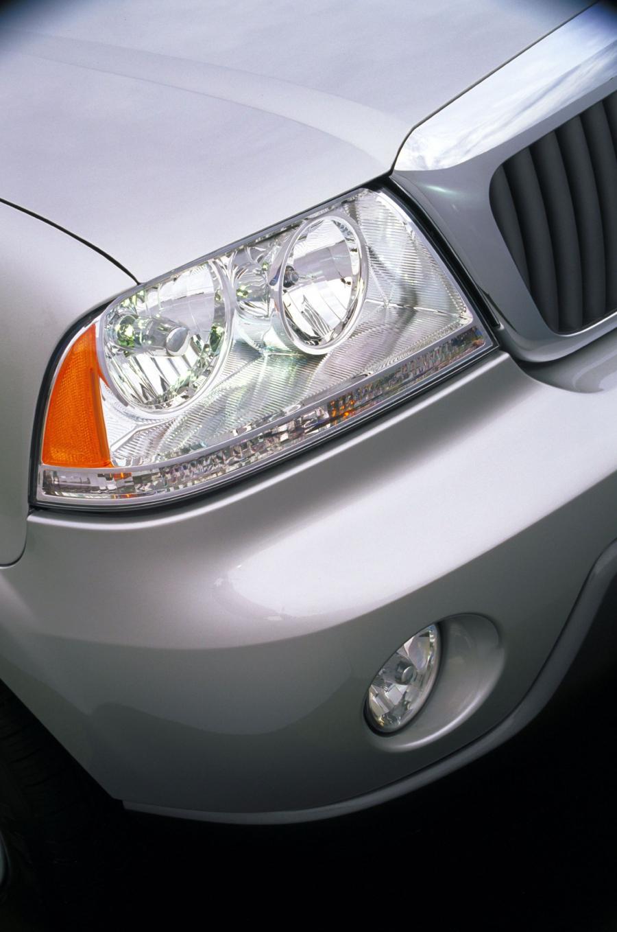  Lincoln Aviator 2003 года  (фото 32 из 57)